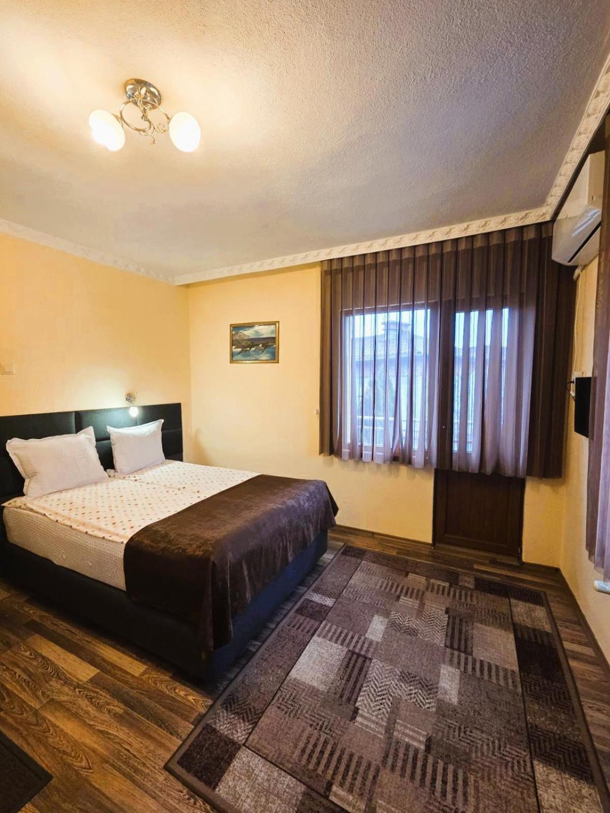 Family Hotel Dalia Velingrad Exterior photo